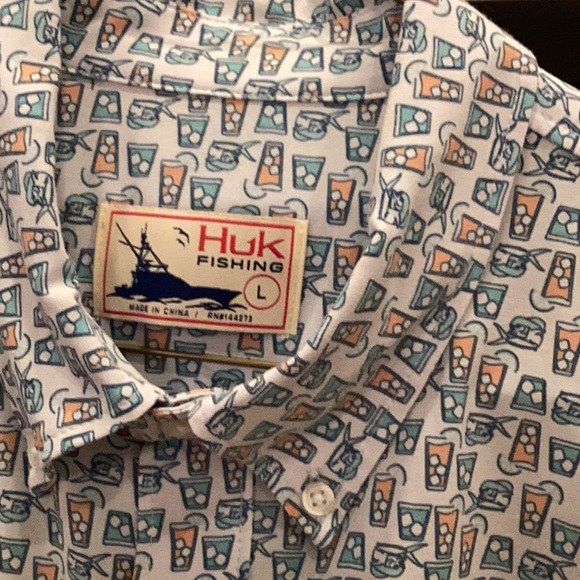 Men's Huk Blue Patterned Shirt size L - Picture 2 of 6